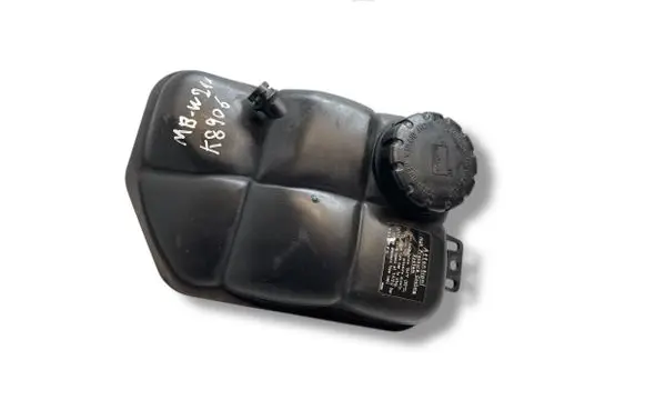 Mercedes-Benz E W211 Coolant expansion tank/reservoir 2115000049