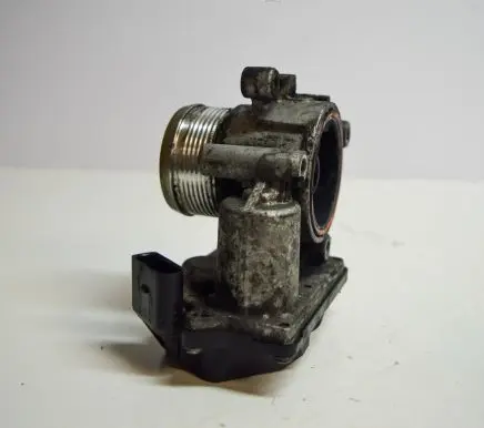 Volkswagen Eos Throttle valve 03L128063D