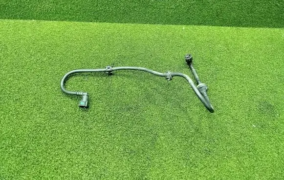 Citroen C4 Cactus Vacuum line/pipe/hose 9806645780