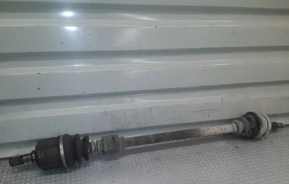 KIA Sportage Front driveshaft 
