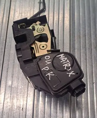 Hyundai Matrix Front door lock