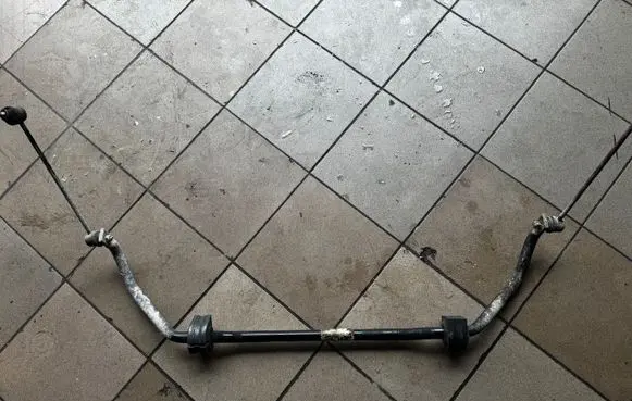 BMW 5 E60 E61 Front anti-roll bar/sway bar 7905312