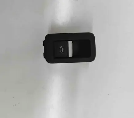 Audi A5 Tailgate/boot open switch button 4M0959831A