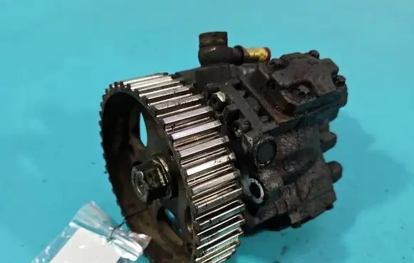 Citroen Berlingo Fuel injection high pressure pump 9658195080 IMPRK1553956