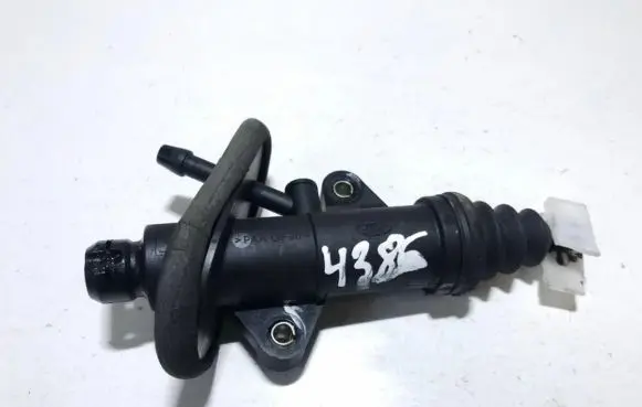 Clutch master cylinder