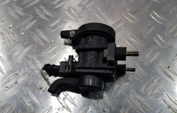 Renault Scenic I Turbo solenoid valve 7700874659