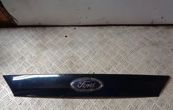 Ford Mondeo MK IV Tailgate trim BS71402B34ADW