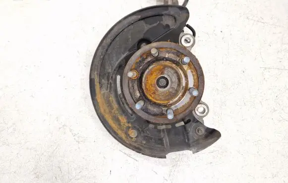 Ford F150 Front wheel hub U022N LONG 18A8