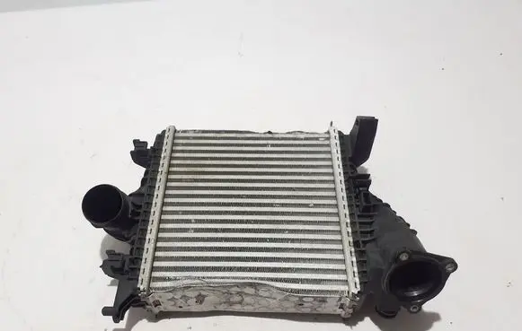 Audi Q8 Intercooler radiator 4M0145803BM