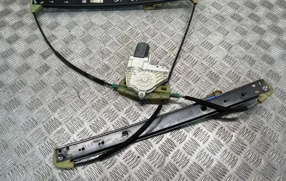 Audi Q7 4L Front door window regulator with motor 4L0837462A