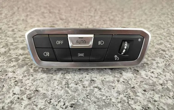 BMW X5M G05 F95 Light switch 5A32841