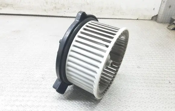 Mazda 2 Heater fan/blower 8940000222