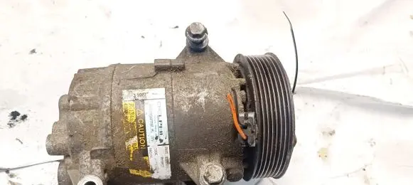 Renault Megane II Air conditioning (A/C) compressor (pump) 8200053264