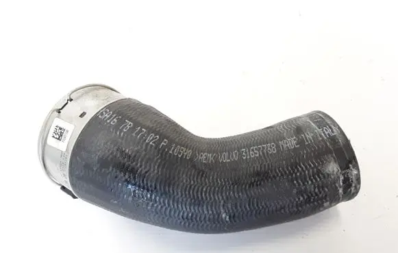 Volvo V60 Intercooler hose/pipe 31657738