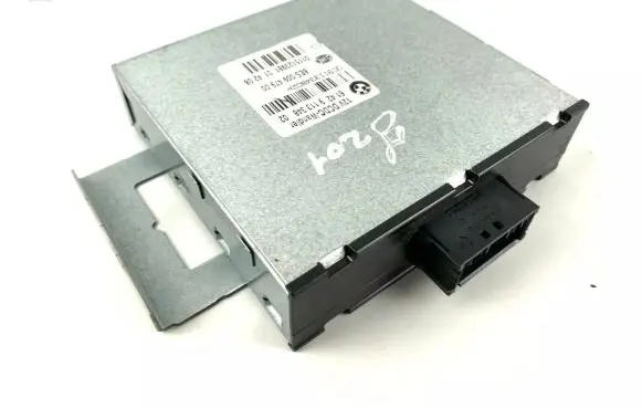 BMW 3 E90 E91 Torque split ecu control unit/module 9113348