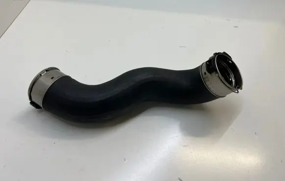 Mini Cooper Countryman R60 Intercooler hose/pipe 521281A