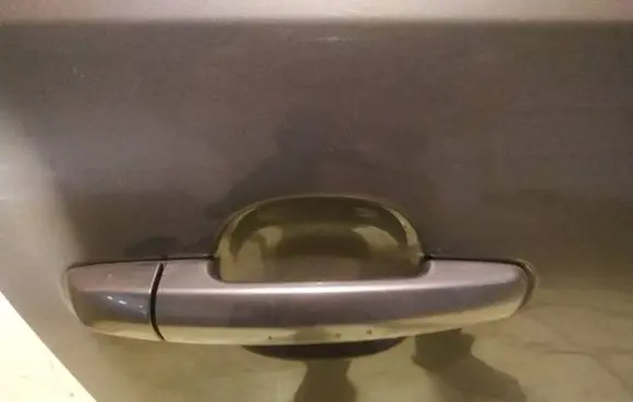 Suzuki Grand Vitara II Front door exterior handle