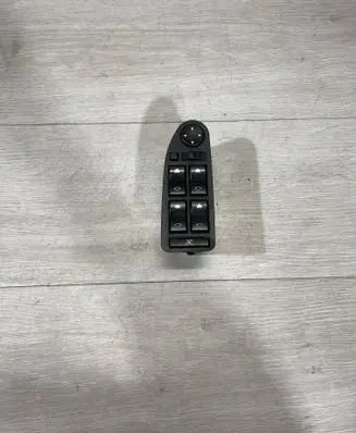 Electric window control switch