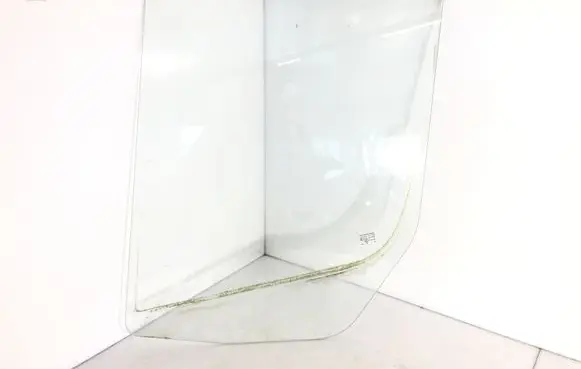 Mercedes-Benz Sprinter W906 Front door window/glass (coupe) 
