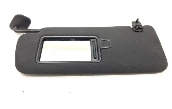Sun visor
