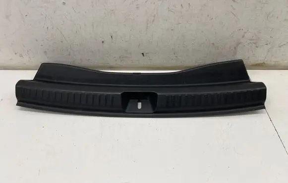 Mercedes-Benz GLA W156 X156 Trunk/boot sill cover protection A1566900041