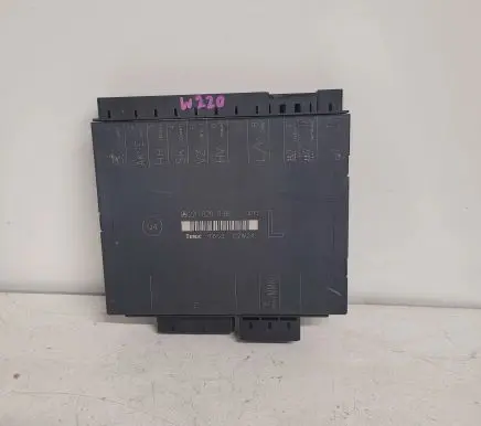 Mercedes-Benz S W220 Seat control module 2208201185 00007653A5