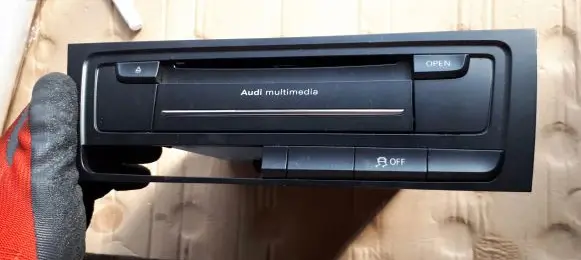 Audi A4 S4 B8 8K MMI control unit 8T1035664D