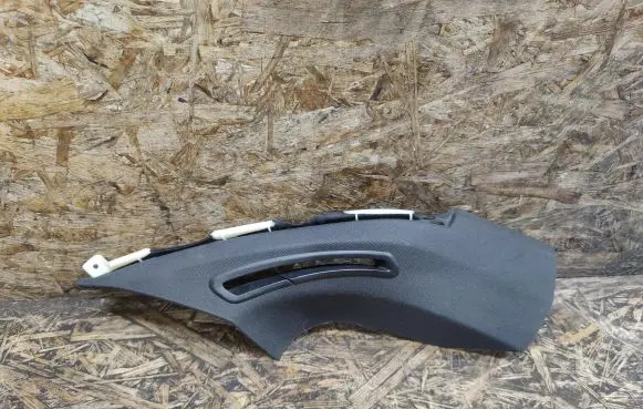 BMW 7 F01 F02 F03 F04 Seat belt trim 11252010 51479126751