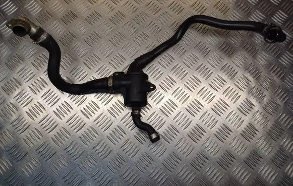Breather/breather pipe/hose