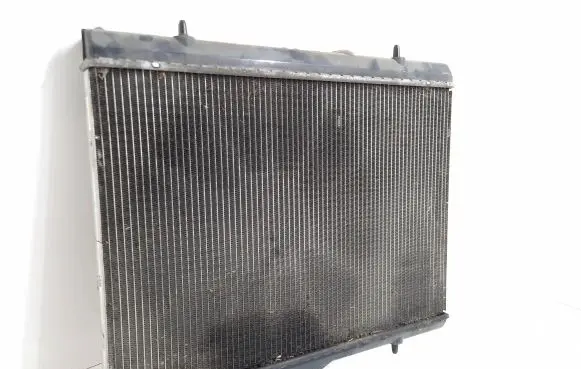 Citroen DS4 Coolant radiator