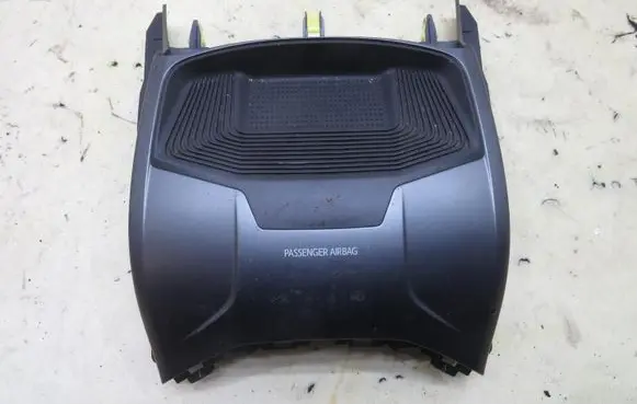 Toyota Avensis T270 Dashboard 58804-05250