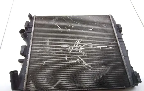 Coolant radiator