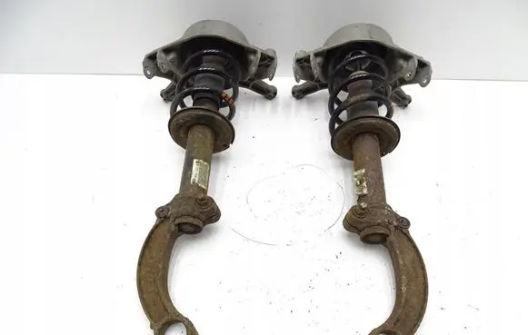 Audi A5 8T 8F Front shock absorber/damper 8K0031BG