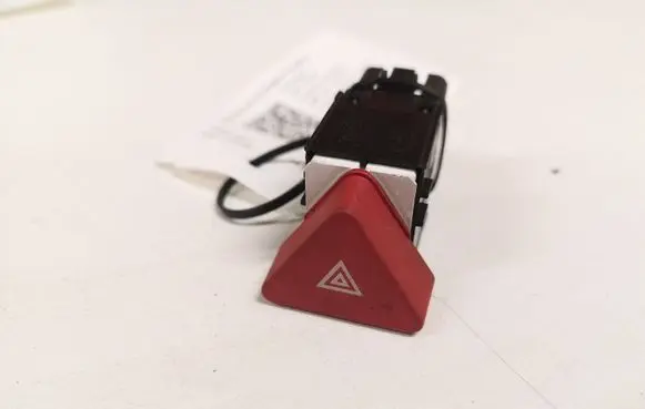 Volkswagen Golf V Hazard light switch 5M0953509A