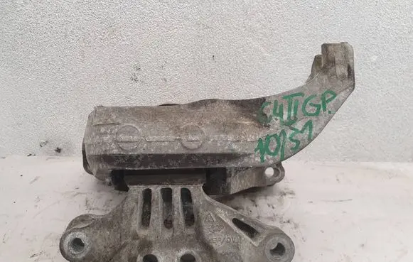 Citroen C4 II Picasso Engine mount bracket 4A100160