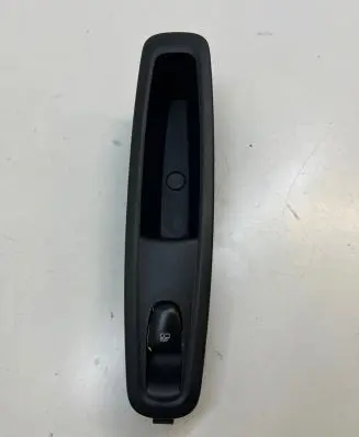 Renault Kadjar Electric window control switch 156088770 829508687R