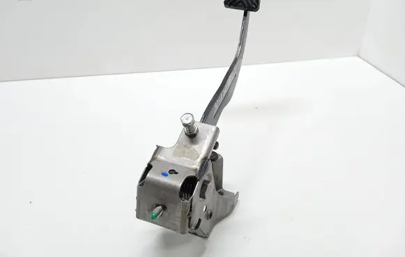 Clutch pedal