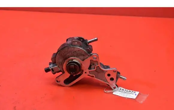 Audi A4 S4 B7 8E 8H Vacuum pump 038145209H