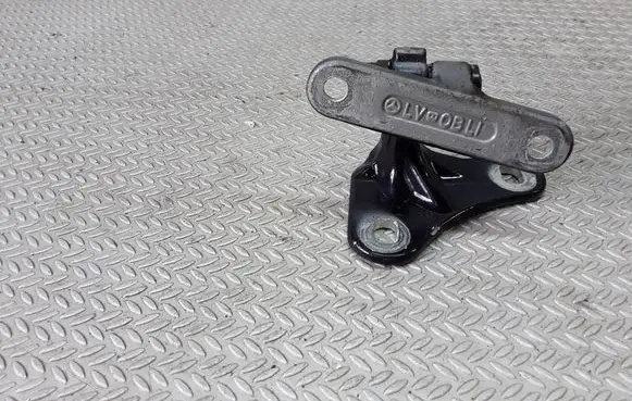Mercedes-Benz C W203 Front door upper hinge