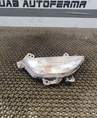 Mazda 3 II Front indicator light 