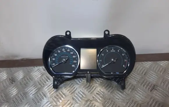 Jaguar XF Speedometer (instrument cluster) BW8310849AE