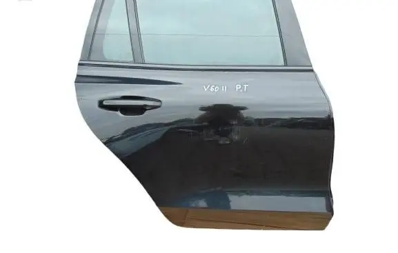 Rear door