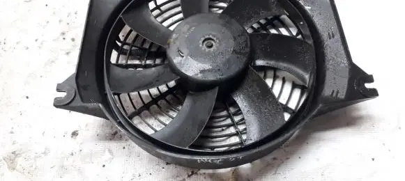 Hyundai Matrix Radiator cooling fan shroud