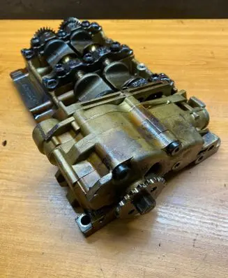 BMW 3 E90 E91 Oil pump balance shaft 1501122 052990765