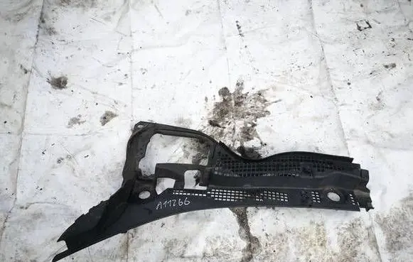 Honda CR-V Wiper trim 