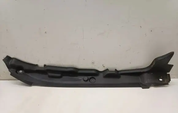 Fender end trim