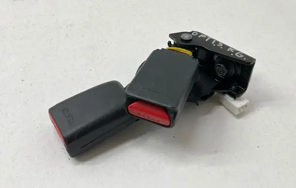 KIA Optima Middle seatbelt buckle (rear) JF6342331A HDB22
