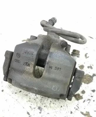 Volkswagen PASSAT B6 Front brake caliper