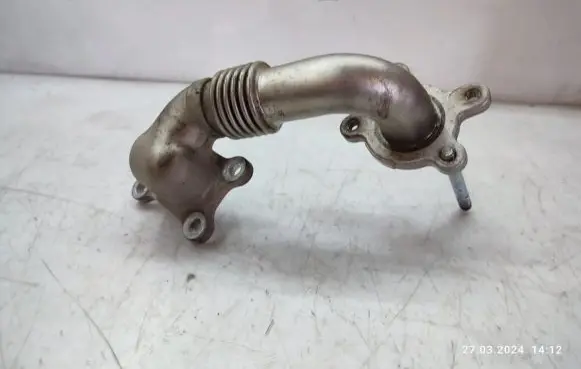 Honda Civic IX EGR valve line/pipe/hose