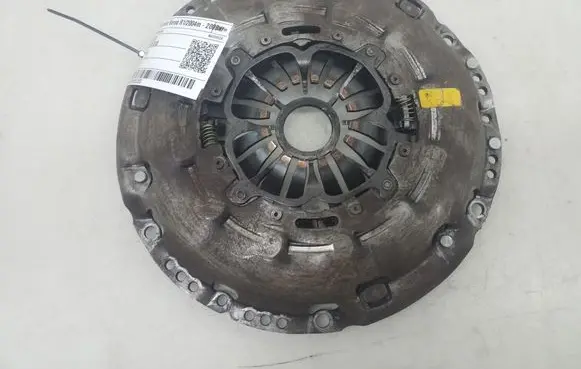 Toyota Corolla Verso AR10 Pressure plate 3100105030